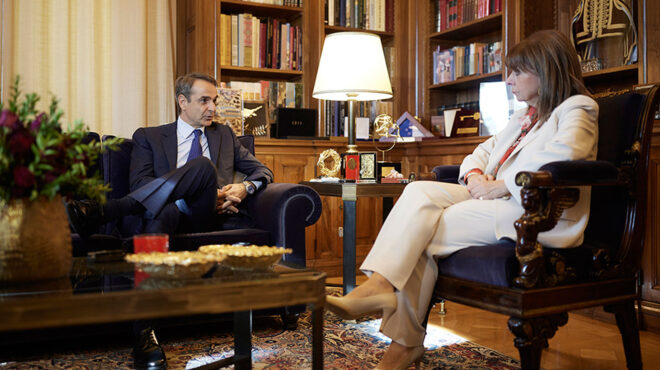 συνάντηση-μητσοτάκη-σακελλαροπούλ-563305618