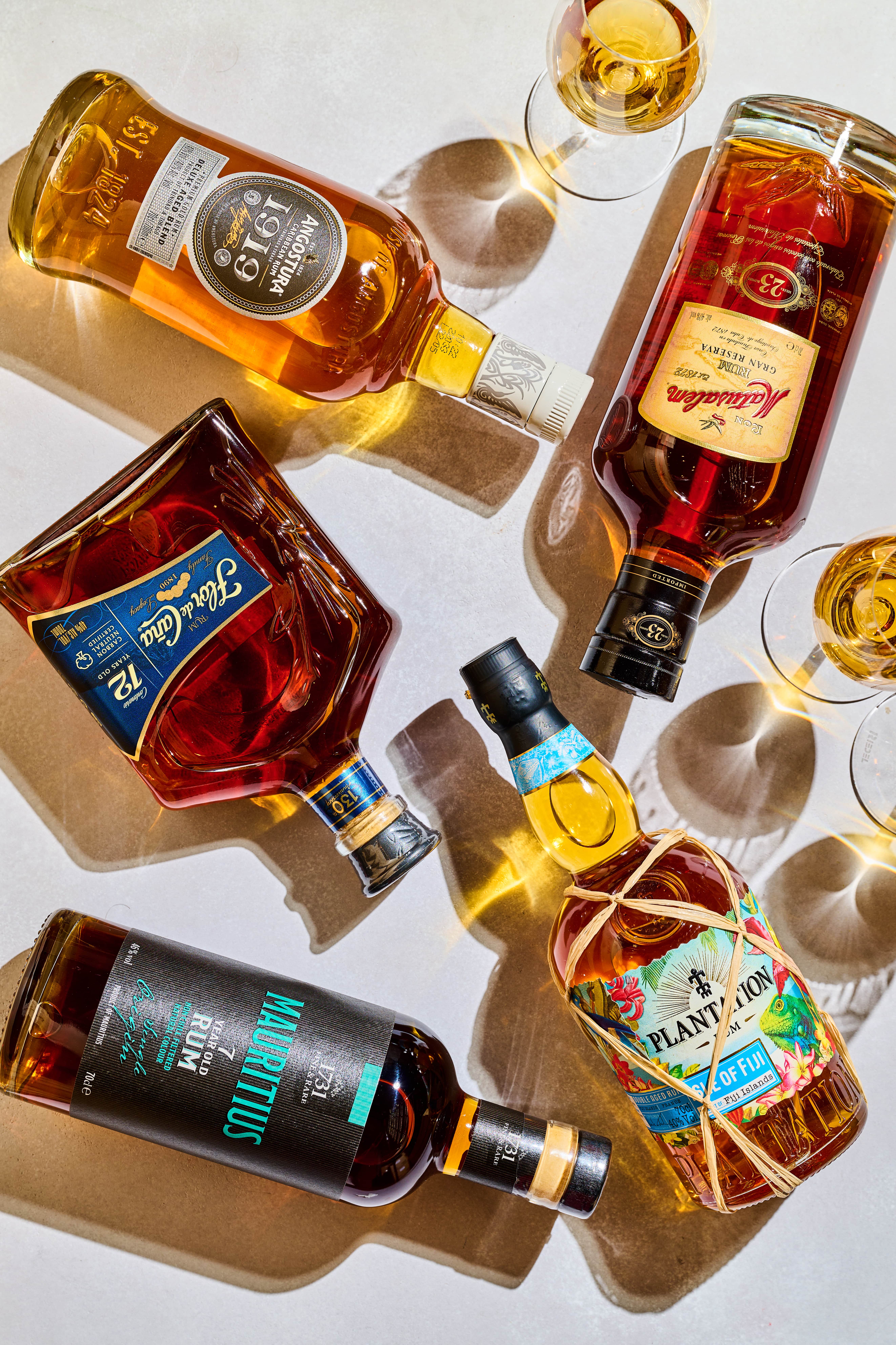 5 ρούμια-στολίδια για την κάβα μας (Και με τι θα τα πιούμε)-1