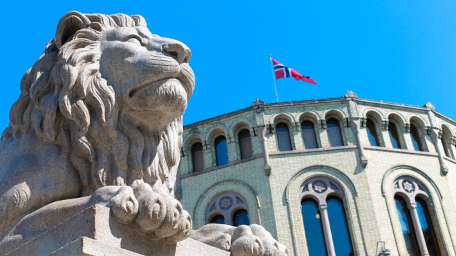 νορβηγία-300-εκατ-ευρώ-για-τo-κράτος-δικαί-563333551