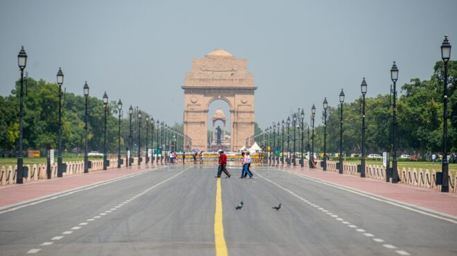 ινδία-φρενίτιδα-με-τις-αγορές-πολυτελ-563332024