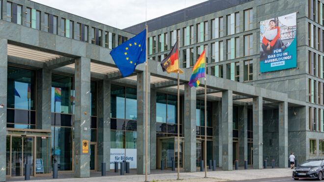 η-γερμανική-κρίση-πλήττει-οικονομίες-563323240