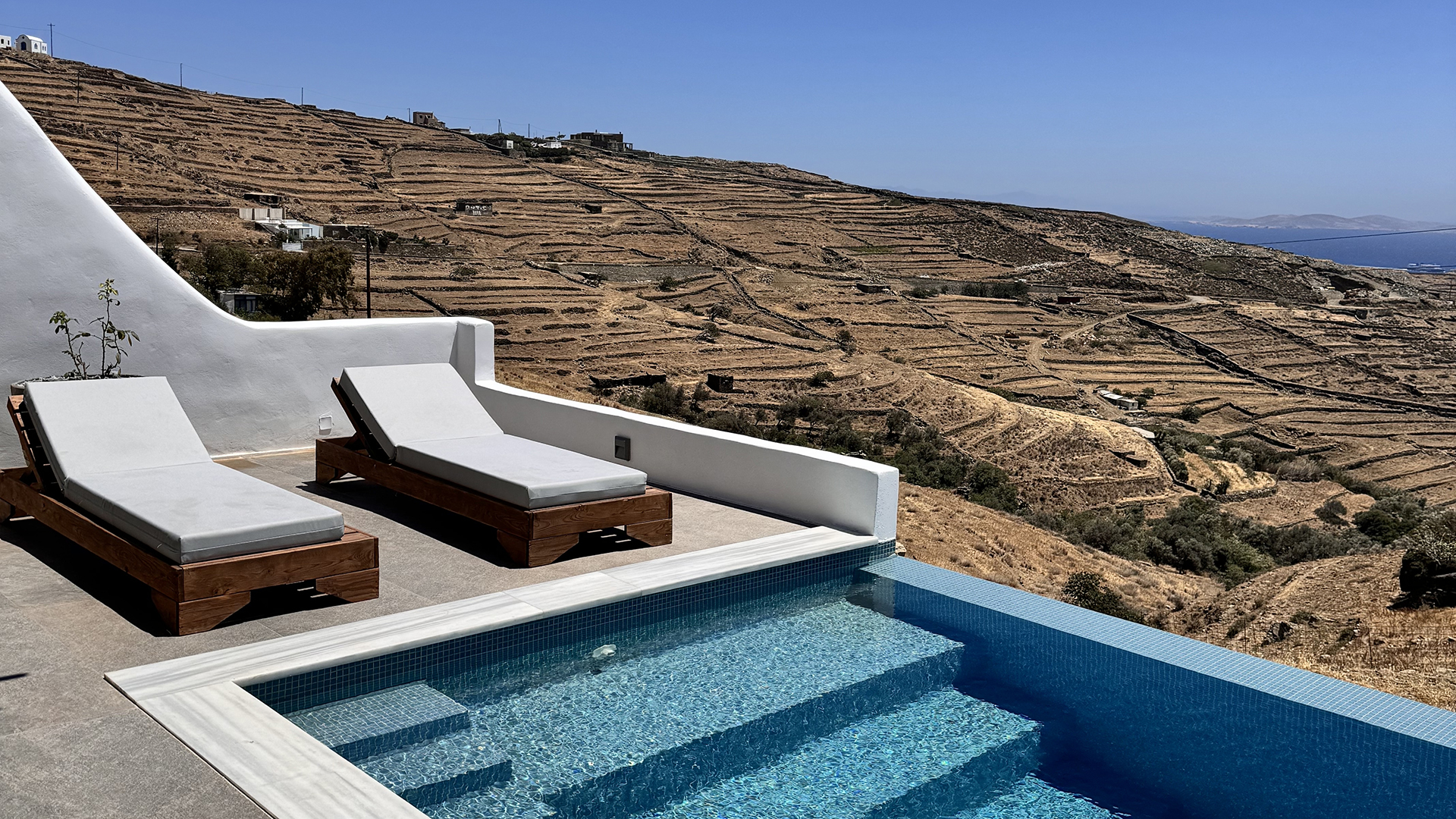 Τήνος: Μέσα σε μία χρονιά στέγνωσαν 10 από τις 30 γεωτρήσεις του νησιού-3