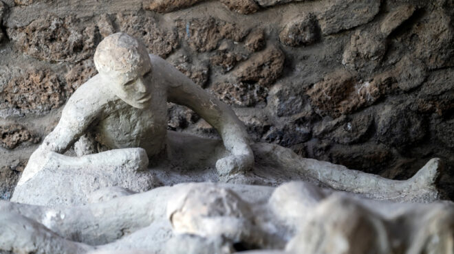 τα-θύματα-της-πομπηίας-διηγούνται-ξαν-563312971