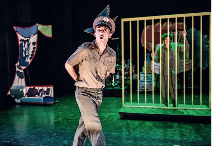 Διαβάστε στην «Καθημερινή της Κυριακής»-4