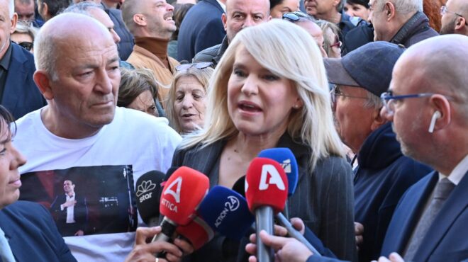 θ-τζάκρη-θα-σταθώ-στο-πλευρό-του-στ-κα-563316253