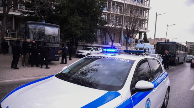 διακίνηση-κοκαΐνης-σε-κοντέινερ-με-μπ-563343907