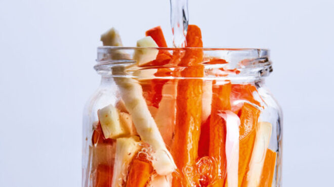 τουρσί-ρέβα-καρότο-563344702