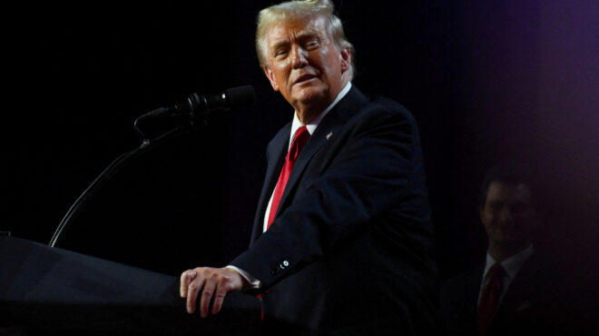 τραμπ-και-σολτς-έτοιμοι-να-συνεργαστ-563316940