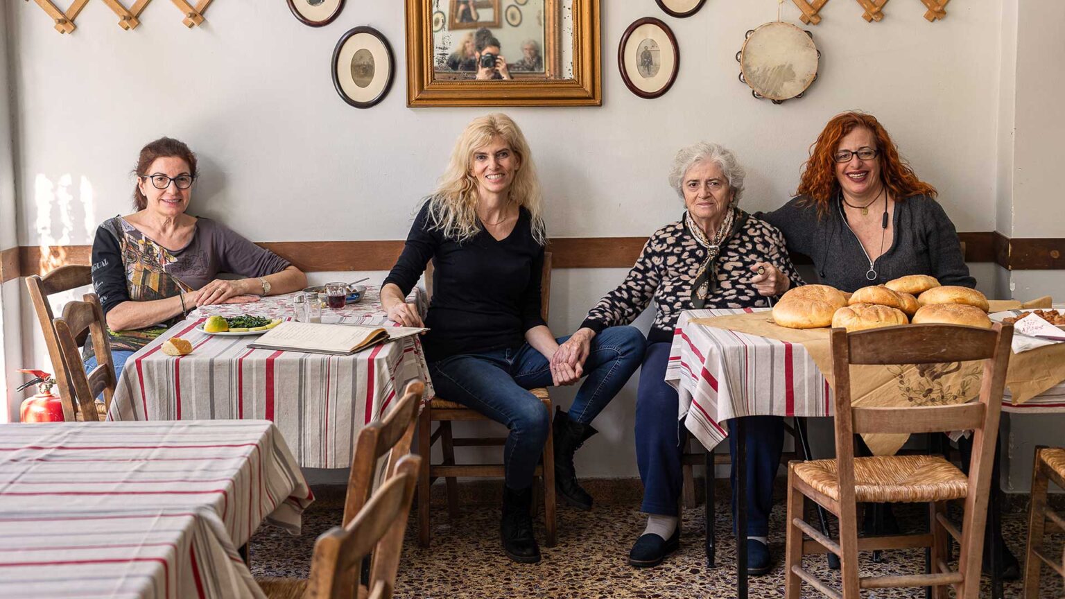 Τα κυριακάτικα: 10 μαγαζιά της Αθήνας για το πιο γιορτινό τραπέζι της εβδομάδας-7