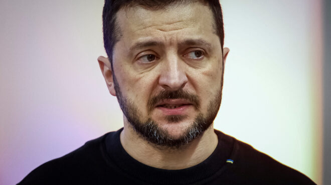 ζελένσκι-ο-ρωσικός-πύραυλος-έχει-χαρα-563333443