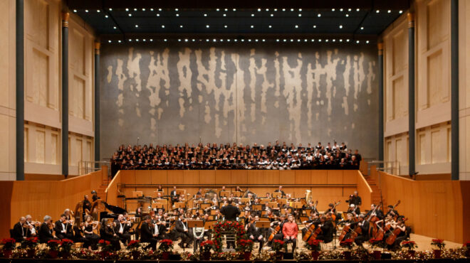 νύχτα-μαγικιά-100-χρόνια-μίκης-θεοδωρά-563382010