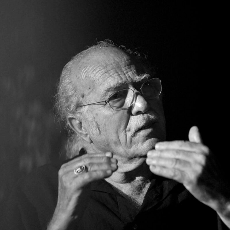 «Γυρίσατεεε;» – Η ιστορία πίσω από την εμβληματική ατάκα της Τζένης Καρέζη-1