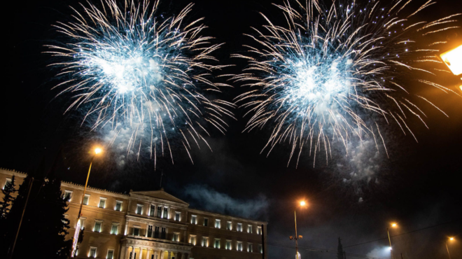 πρωτοχρονιά-στο-σύνταγμα-και-στο-πεδί-563398201