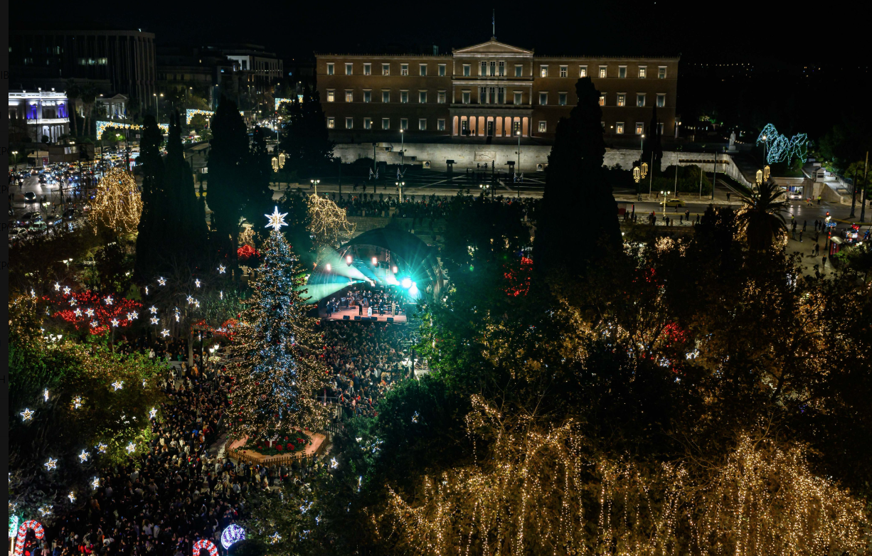 Πρωτοχρονιά στο Σύνταγμα και στο Πεδίον του Αρεως-1