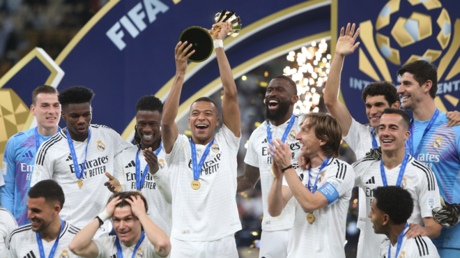 βασίλισσα-του-κόσμου-η-ρεάλ-563380726