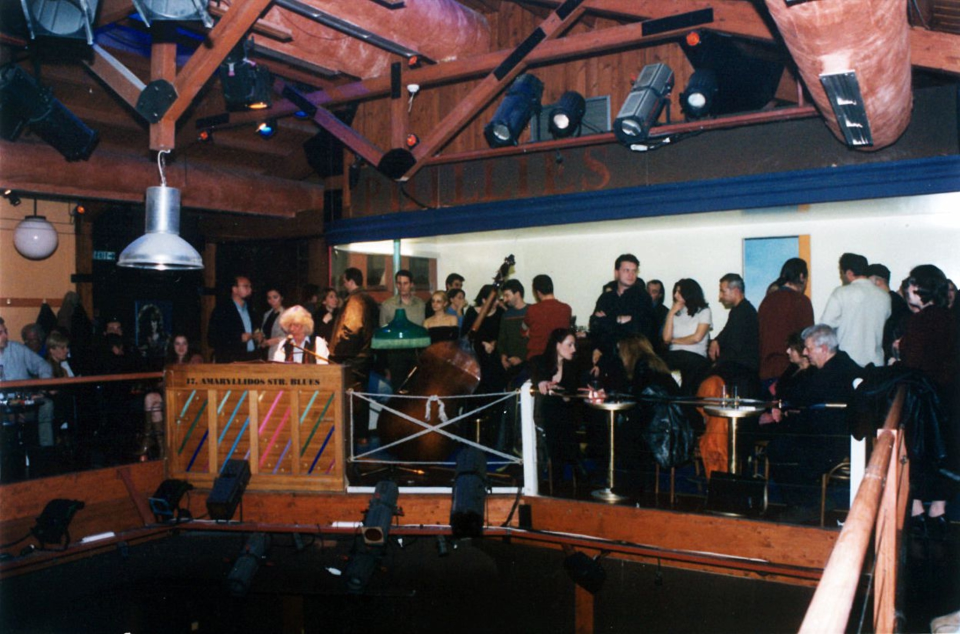 Πολύ μεράκι, πολλή αγάπη και πολύ Κηλαηδόνη – Επιστρέφει το Πατάρι του Λουκιάνου-13