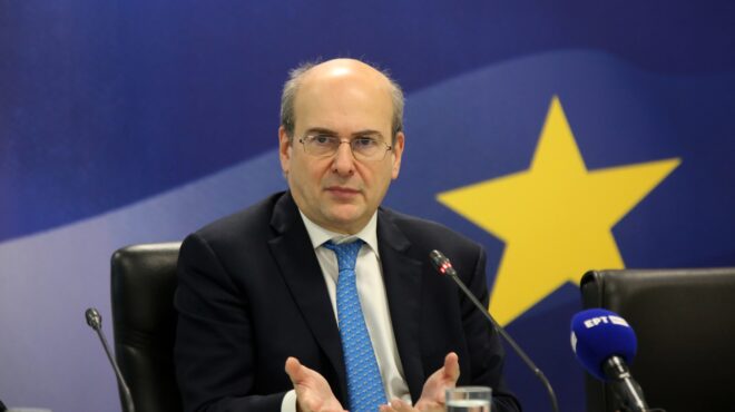 παρέμβαση-για-δάνεια-σε-ελβετικό-φράγ-563379541