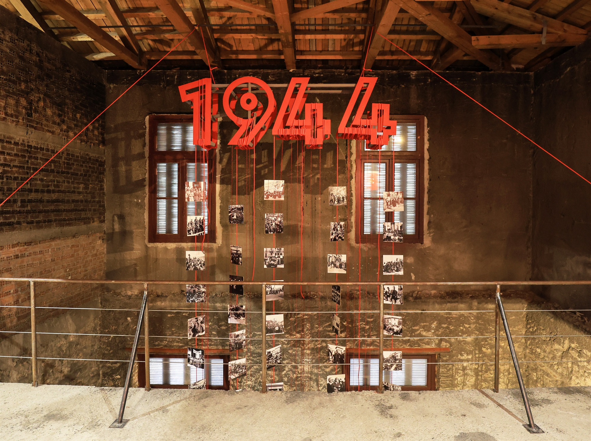 Η «σκηνογραφία» του ΚΚΕ για τα Δεκεμβριανά-4