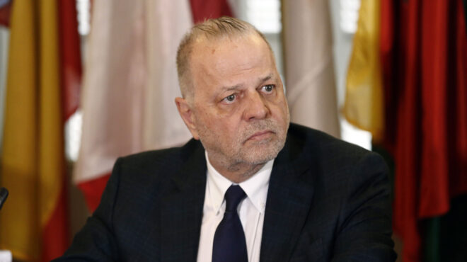 μυτιληναίος-ανισοι-οι-όροι-ανταγωνισ-563381527