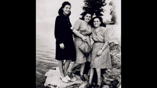 ζανέτ-ναχμία-1925-2024-στα-παιδιά-μου-τα-εξισ-563357473