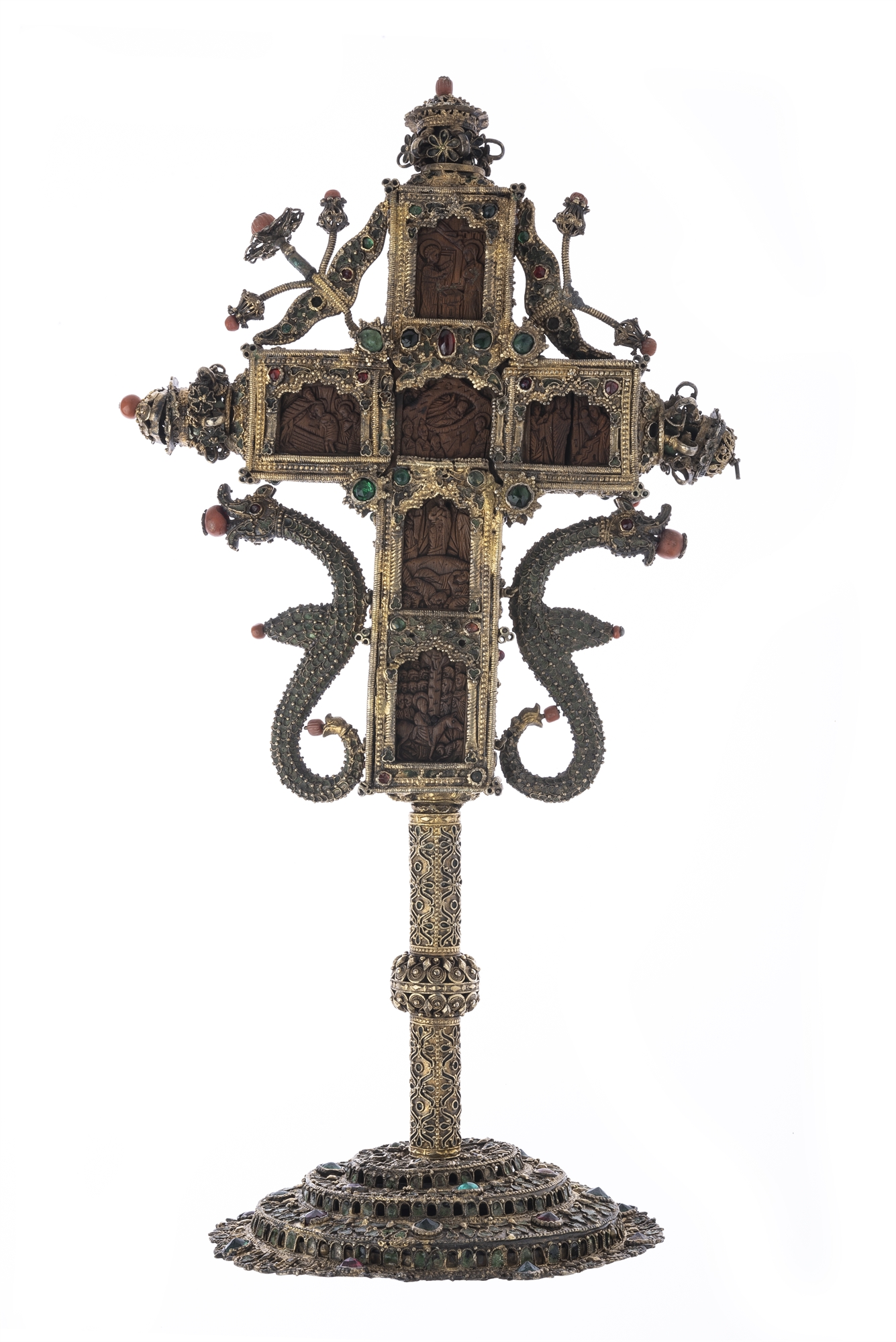 Οι παραδόσεις του ελληνικού Δωδεκαημέρου σε μια επίσκεψη στην Πλάκα-3