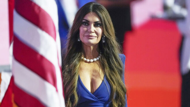 θεωρείο-το-πρώτο-follow-563369890