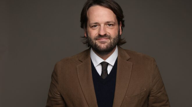 ενρίκο-μπελίνι-στην-κ-η-φραγή-θα-ρί-563385811