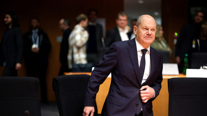 ολαφ-σολτς-σας-ευχαριστούμε-ζιζέλ-πελ-563382142