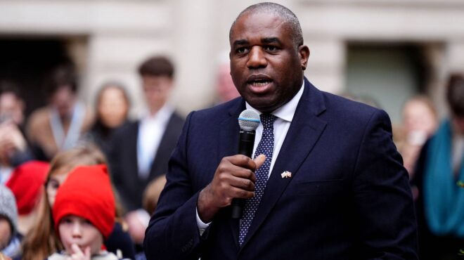 βρετανία-ρωσική-ανάμειξη-σε-πολλές-πα-563355664