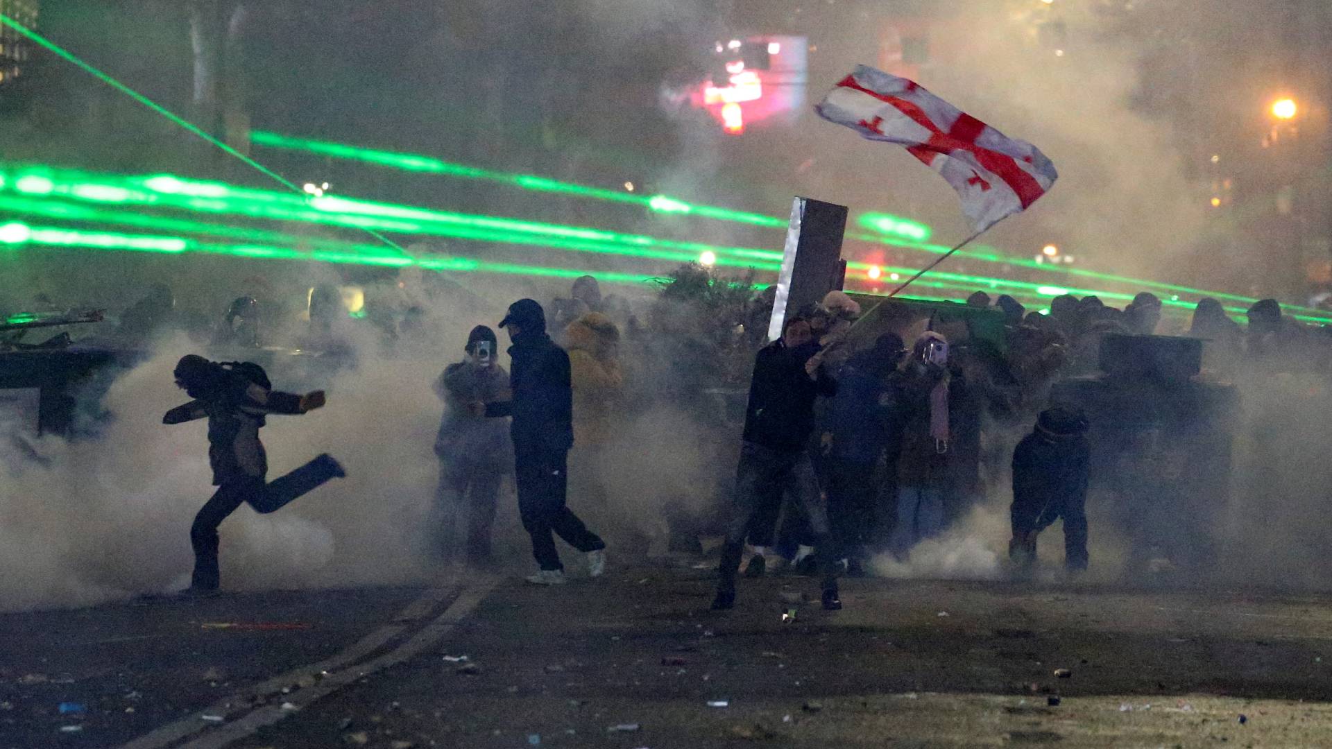 Γεωργία: 26 τραυματίες, κυρίως διαδηλωτές, κατά τις χθεσινές συγκρούσεις-2