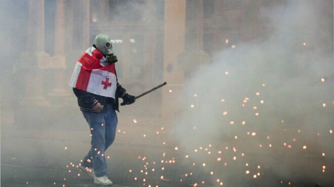 γεωργία-26-τραυματίες-κυρίως-διαδηλωτέ-563353768