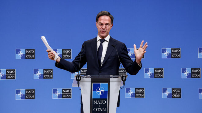 μαρκ-ρούτε-η-ουκρανία-χρειάζεται-περι-563353897