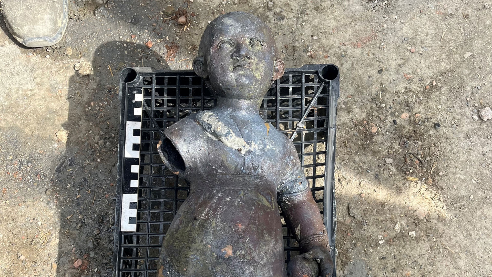 Ιταλία: Αγάλματα, κοσμήματα και αρχαία αυγά στις πηγές του Σαν Κασιάνο ντέι Μπάνι-4