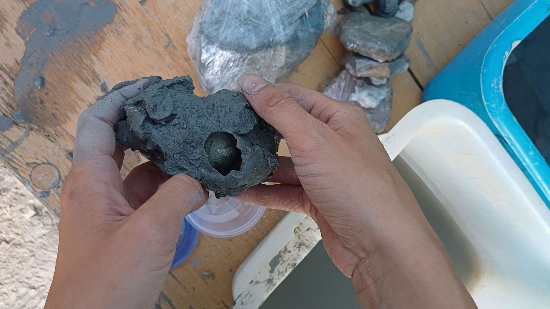 Ιταλία: Αγάλματα, κοσμήματα και αρχαία αυγά στις πηγές του Σαν Κασιάνο ντέι Μπάνι-5