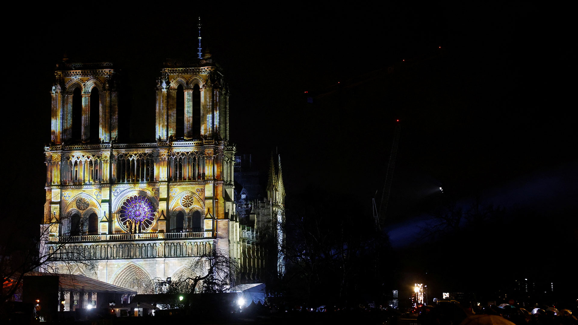 Παναγία των Παρισίων: Λαμπερή τελετή, υψηλοί προσκεκλημένοι-8