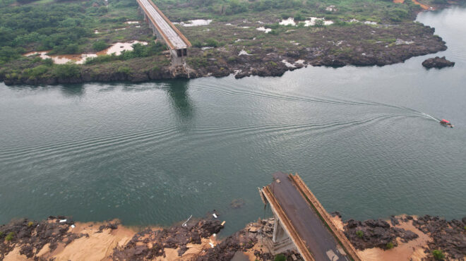 βραζιλία-φόβοι-για-διαρροή-χημικών-ου-563391244