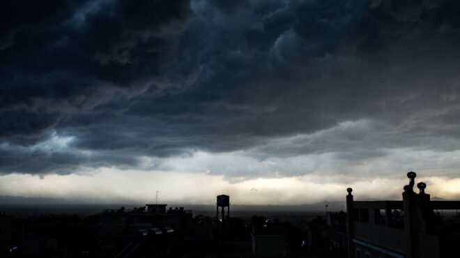 καιρός-βροχές-και-καταιγίδες-από-το-απ-563363464