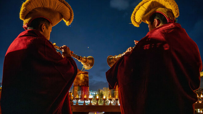 λάμπες-για-την-φώτιση-563391946