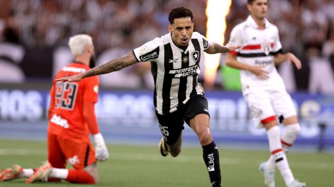 γιατί-οι-επενδυτές-στρέφονται-στις-βρ-563393968