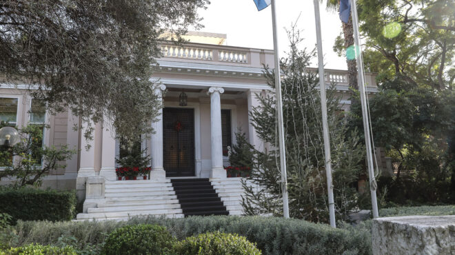 προβληματισμός-για-το-σκηνικό-με-τη-συ-563370742