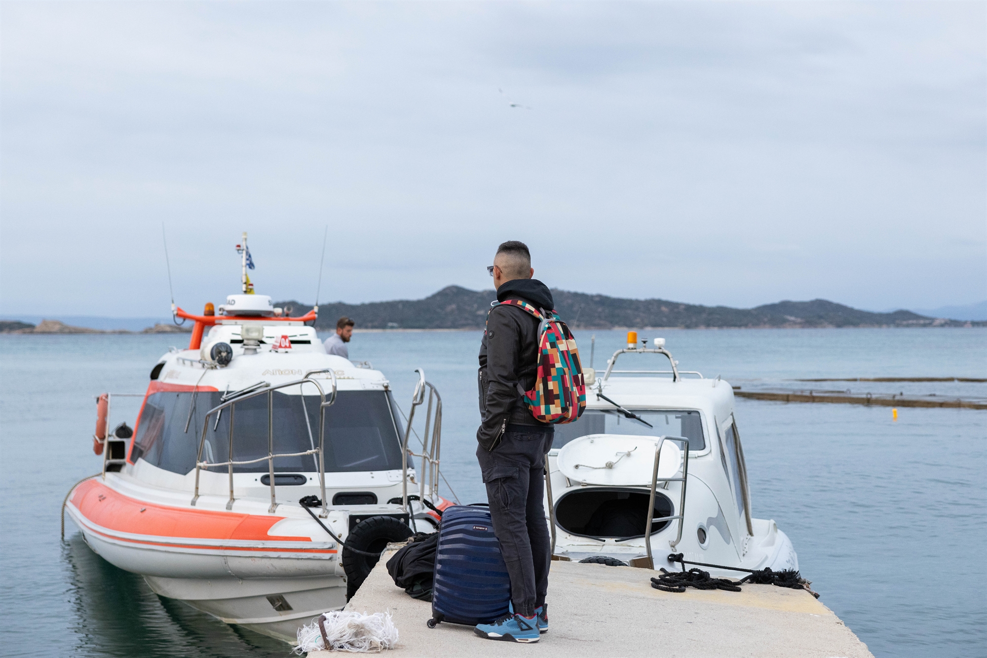 Φαινόμενα «υπερτουρισμού» στο Αγιον Ορος-1