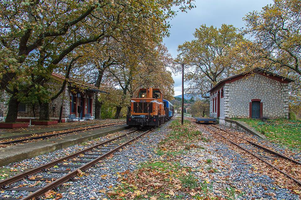 «Η Ωραία Κοιμωμένη περιμένει να την ξυπνήσουμε με ένα φιλί»-3