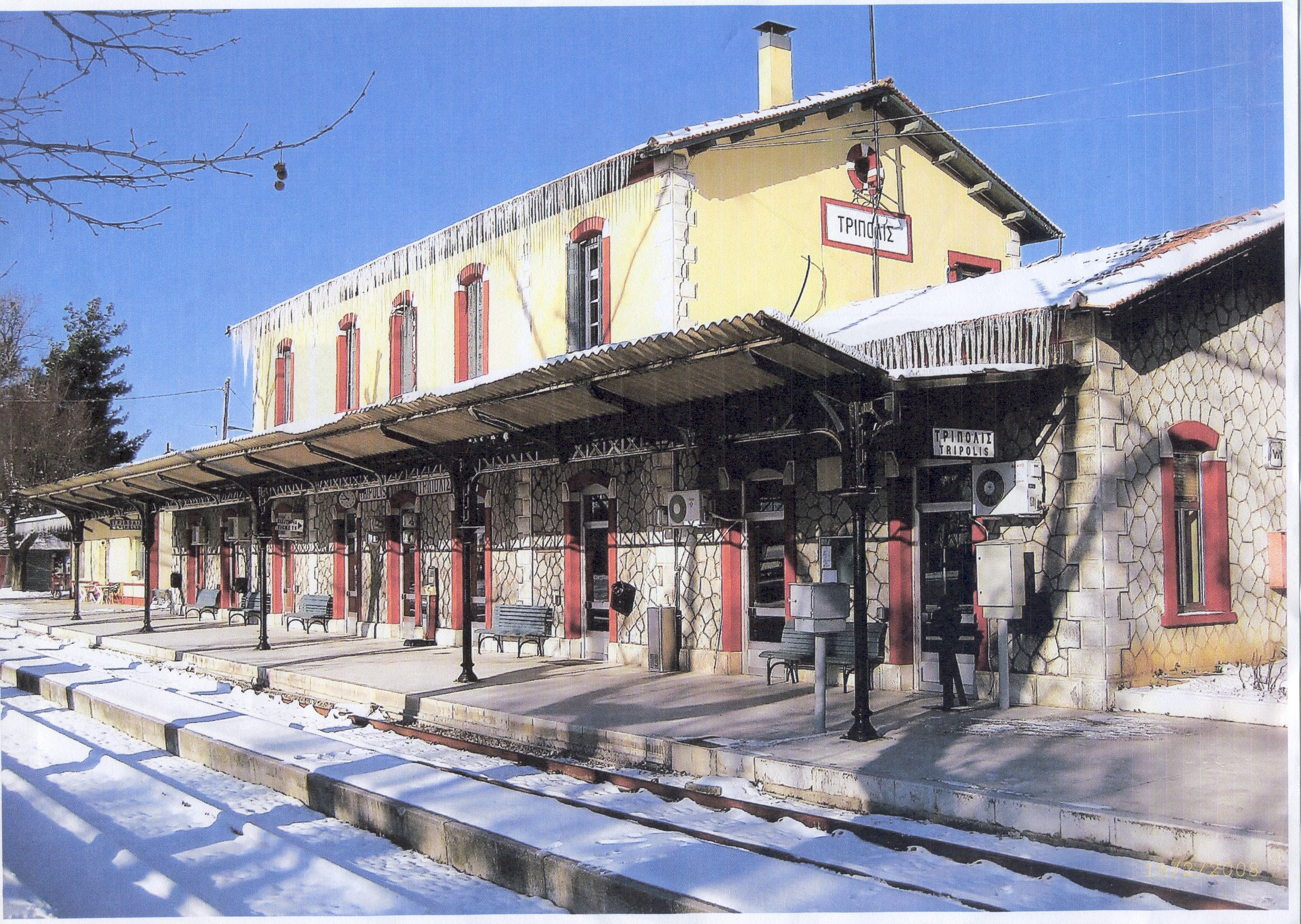 «Η Ωραία Κοιμωμένη περιμένει να την ξυπνήσουμε με ένα φιλί»-6