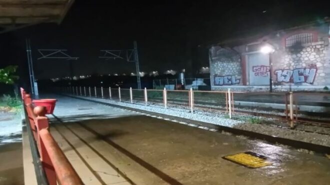 λάρισα-διακόπηκαν-δρομολόγια-του-σιδ-563351392