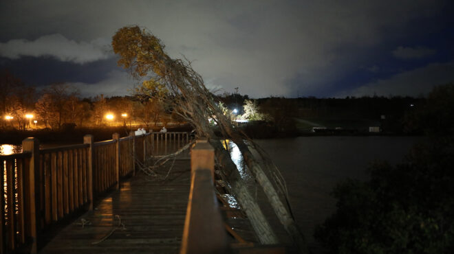 κακοκαιρία-bora-επιμένουν-τα-έντονα-φαιν-563351464