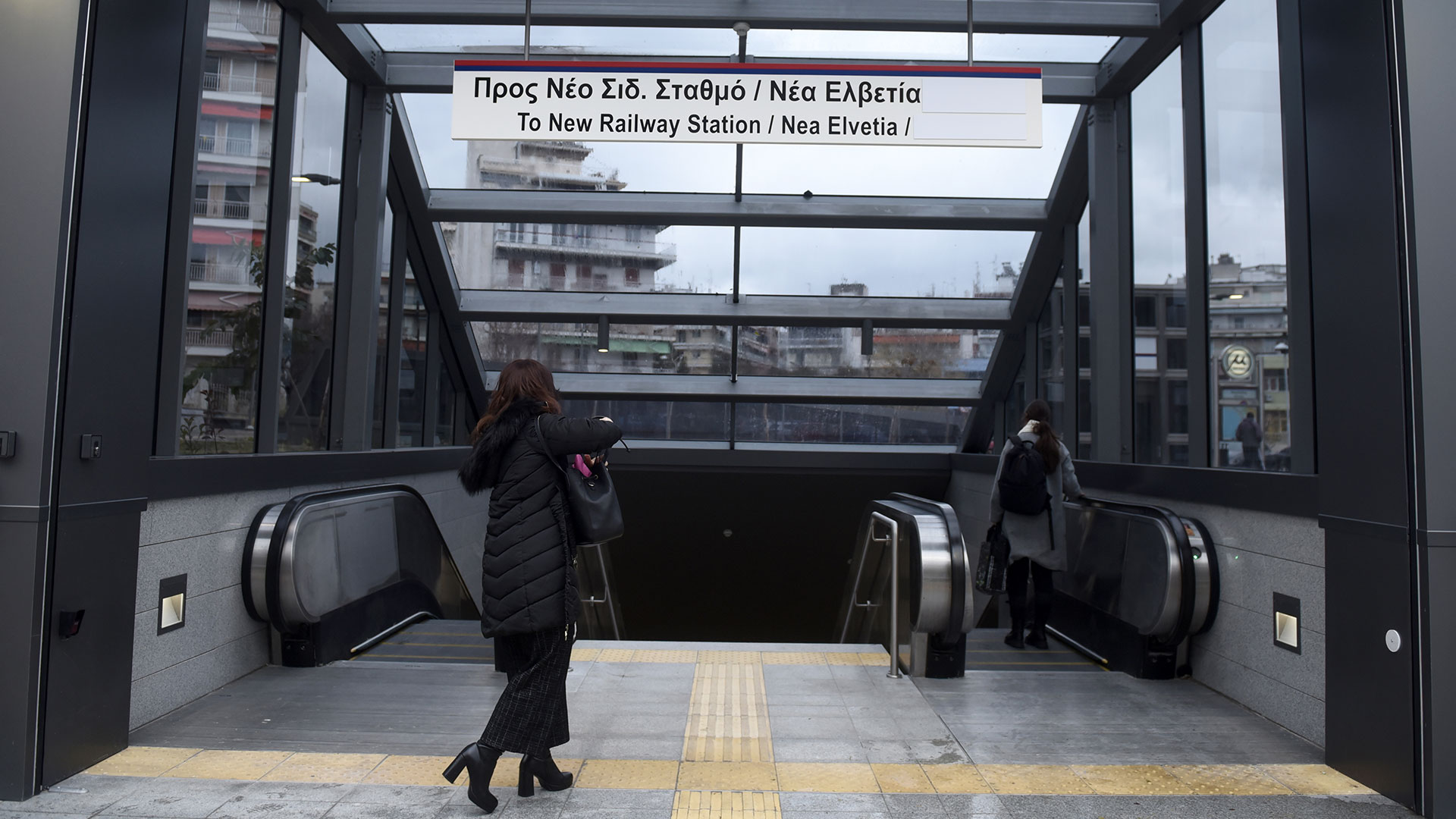 Μετρό Θεσσαλονίκης: Tις ώρες αιχμής τα οχήματα μειώθηκαν 15%-2