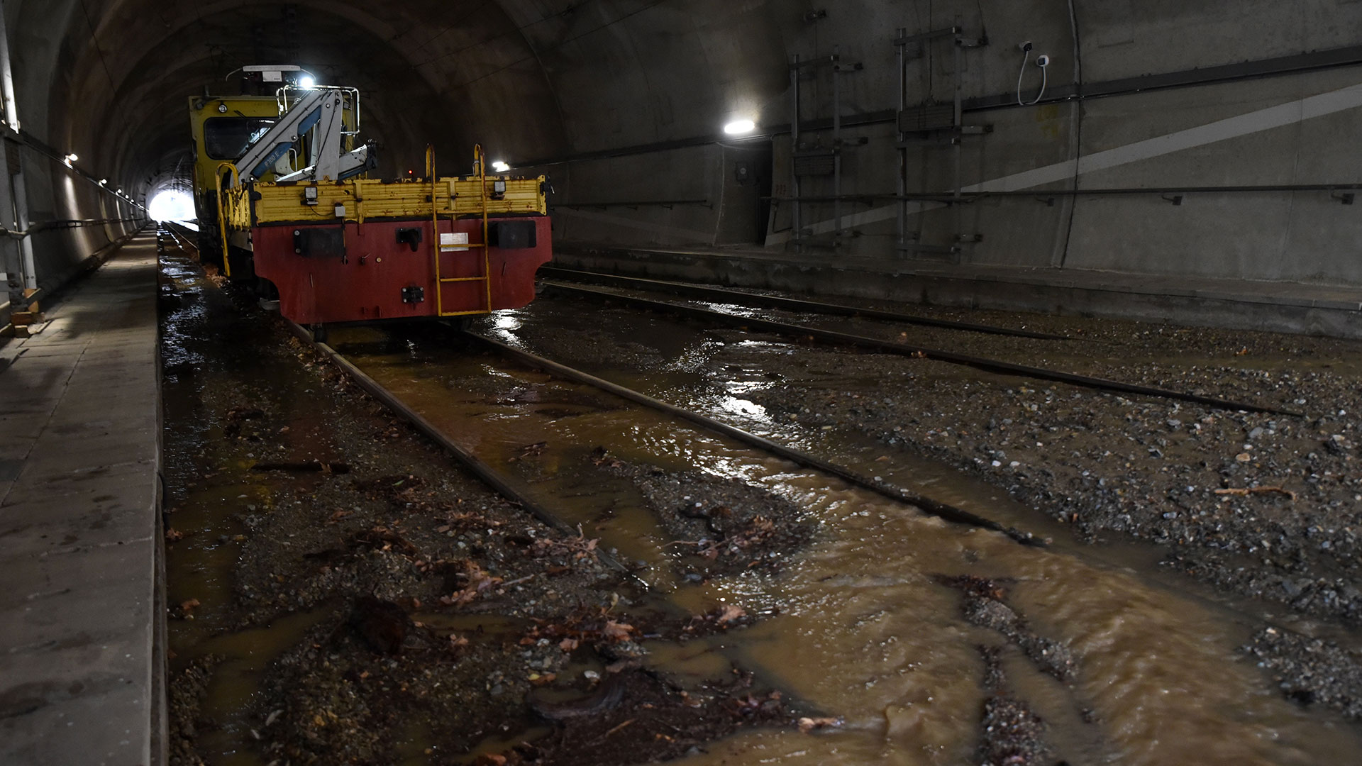 Μπούμερανγκ τα παλιά όπλα για τις πλημμύρες-2