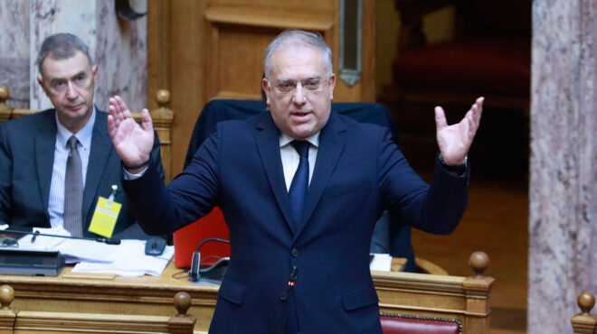 θεωρείο-επεισόδιο-θεοδωρικάκου-μ-563367913