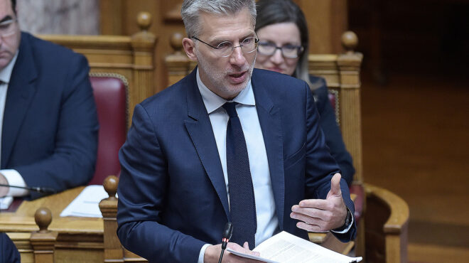 σκέρτσος-μέτρα-προστασίας-των-ανηλίκ-563377909