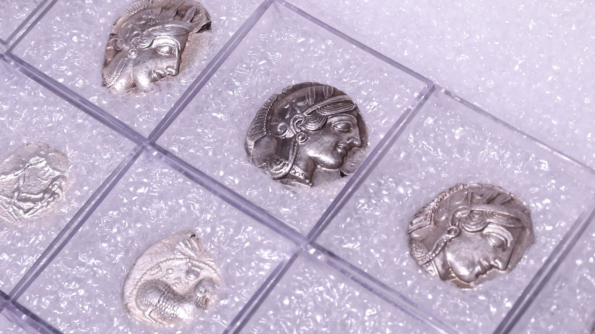 Επιστράφηκαν 1.055 αρχαία νομίσματα στην Τουρκία-4